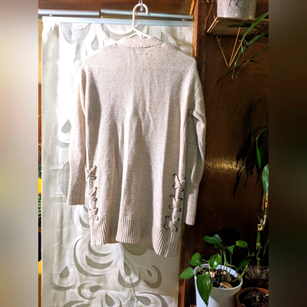 SO cream cardigan